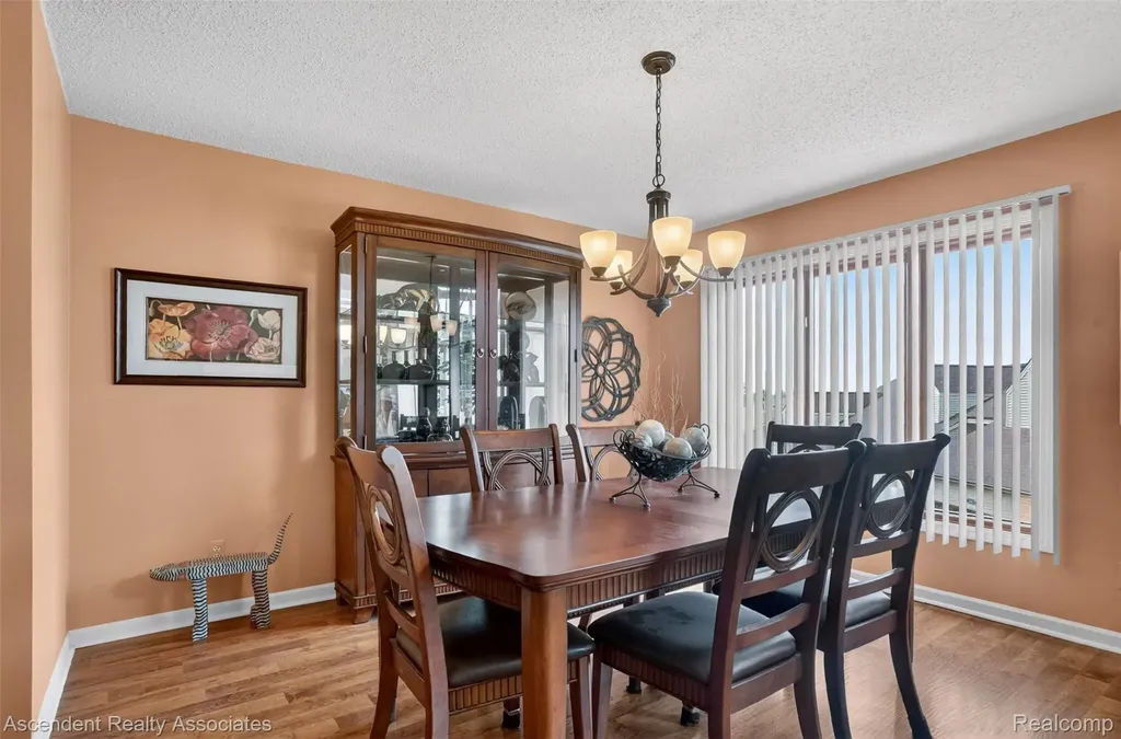 3372 Loon Lake Court Waterford Charter Township MI 48329