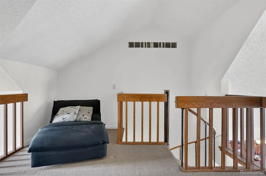 3372 Loon Lake Court Waterford Charter Township MI 48329