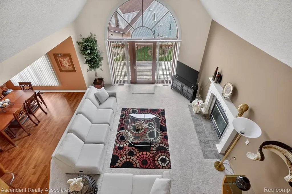 3372 Loon Lake Court Waterford Charter Township MI 48329