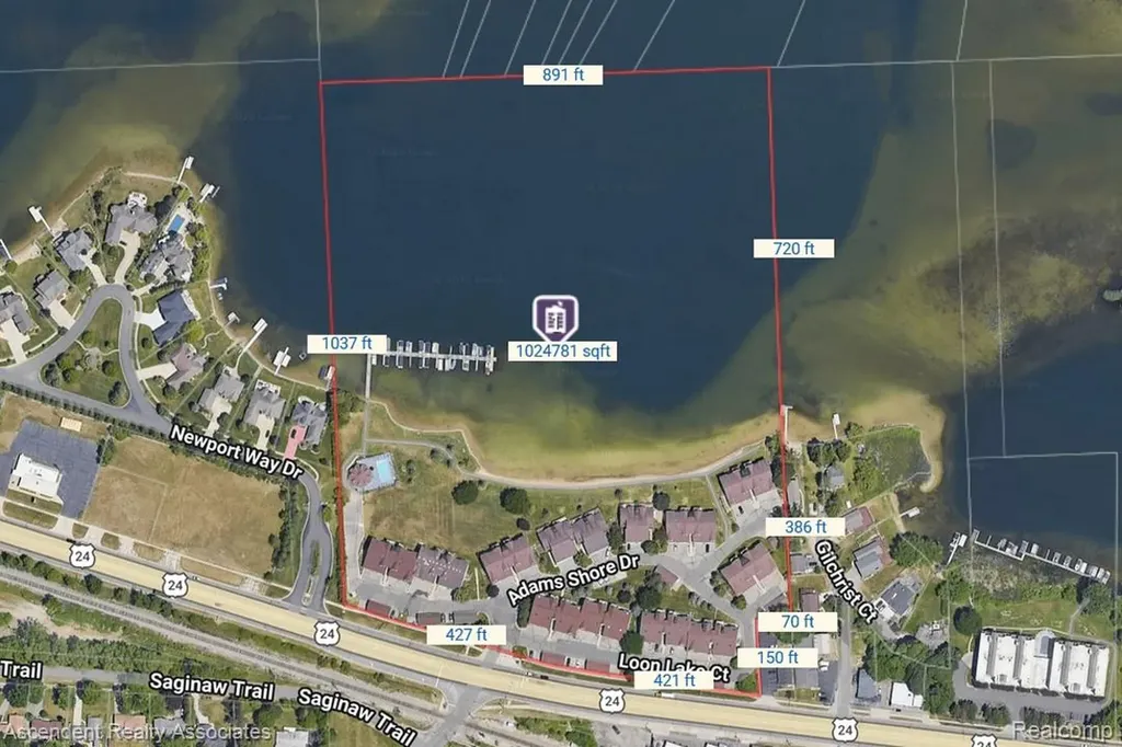 3372 Loon Lake Court Waterford Charter Township MI 48329