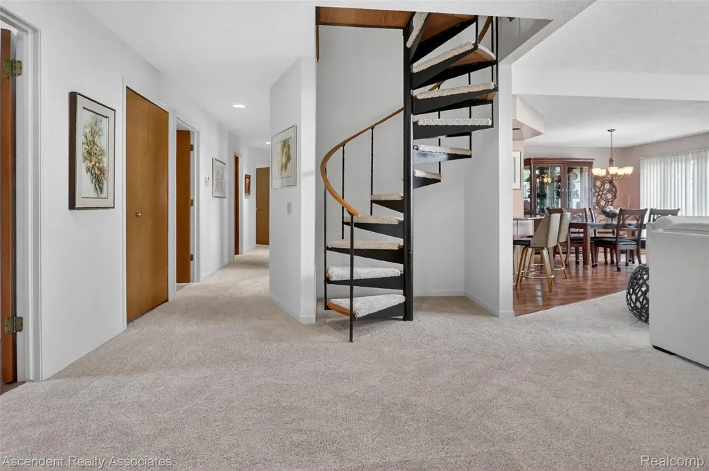 3372 Loon Lake Court Waterford Charter Township MI 48329