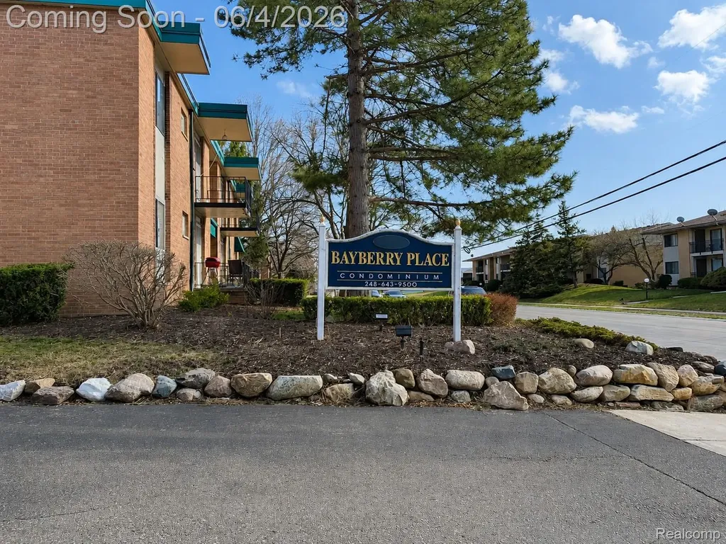 1880 Axtell Drive Troy City MI 48084
