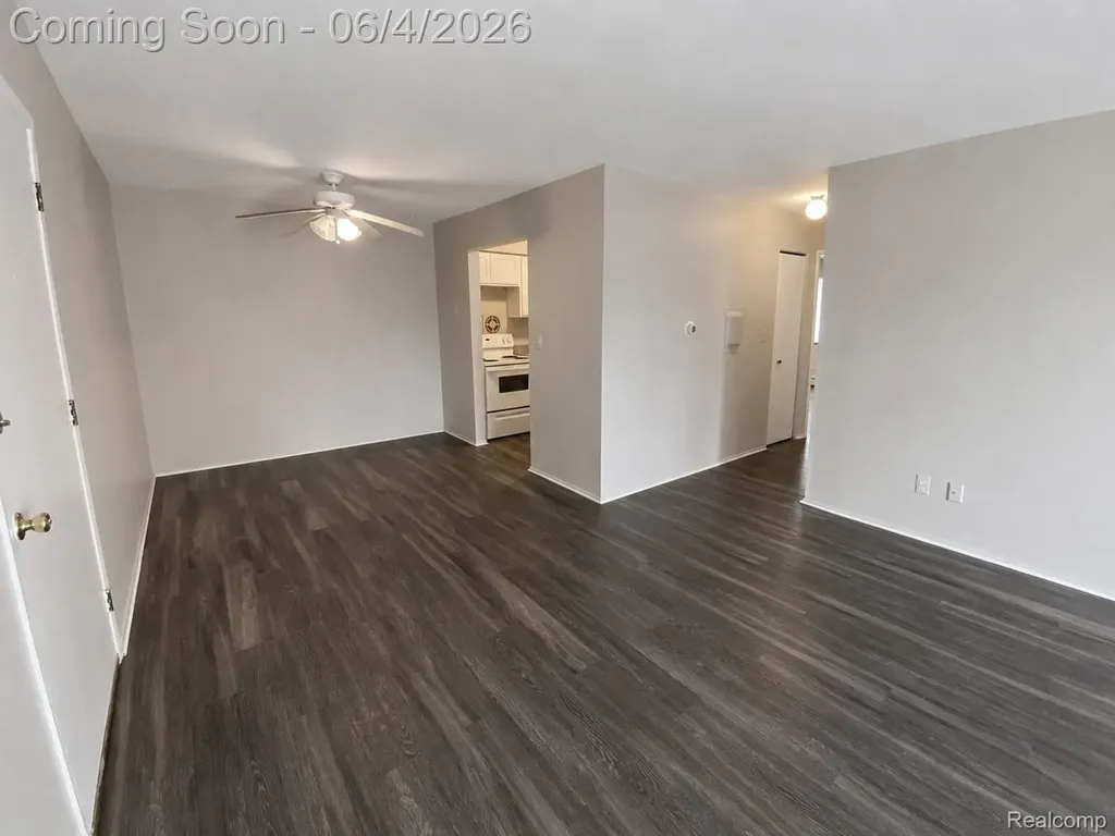 1880 Axtell Drive Troy City MI 48084