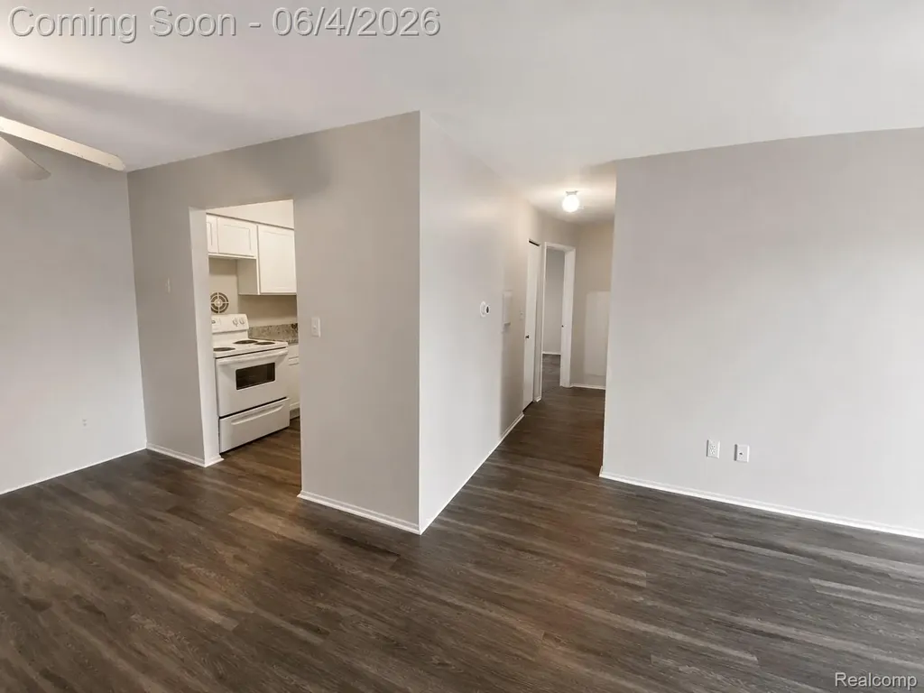 1880 Axtell Drive Troy City MI 48084