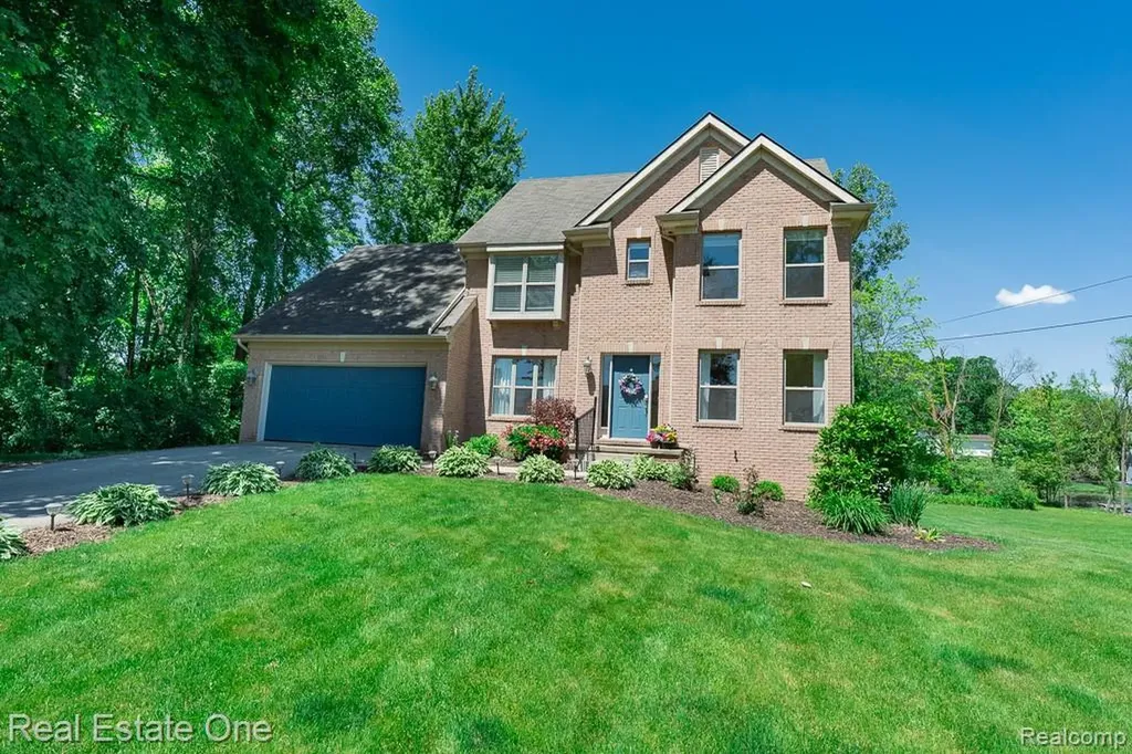 4833 Harding Avenue Independence Charter Township MI 48346