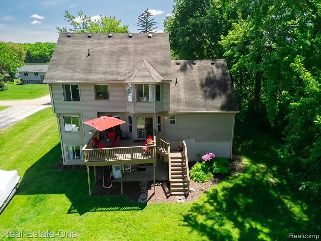 4833 Harding Avenue Independence Charter Township MI 48346