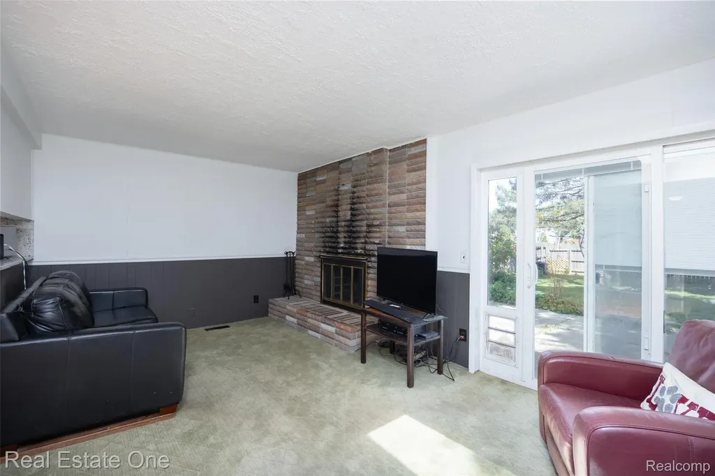 36424 Clifford Drive Sterling Heights City MI 48312