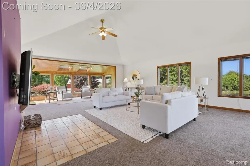725 Deerpath Court Brandon Charter Township MI 48462