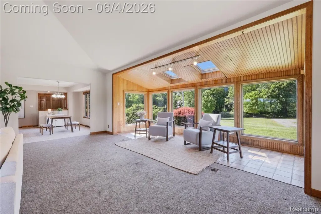 725 Deerpath Court Brandon Charter Township MI 48462