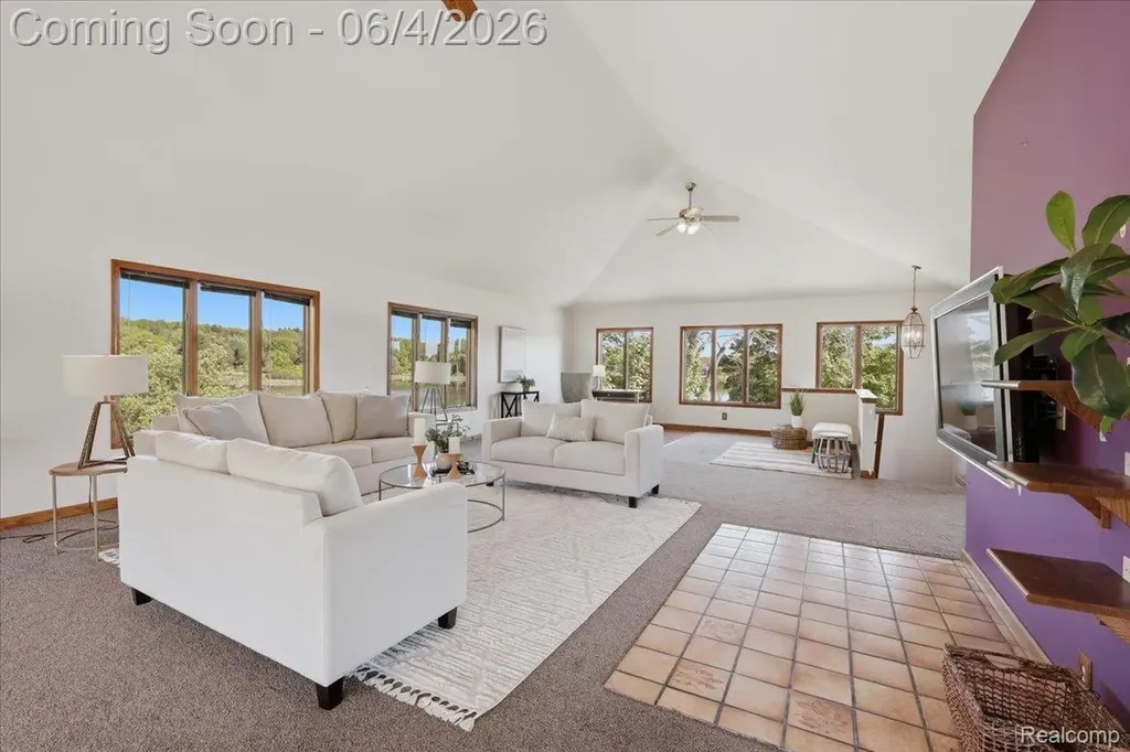 725 Deerpath Court Brandon Charter Township MI 48462