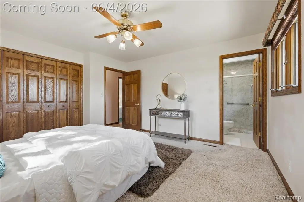 725 Deerpath Court Brandon Charter Township MI 48462