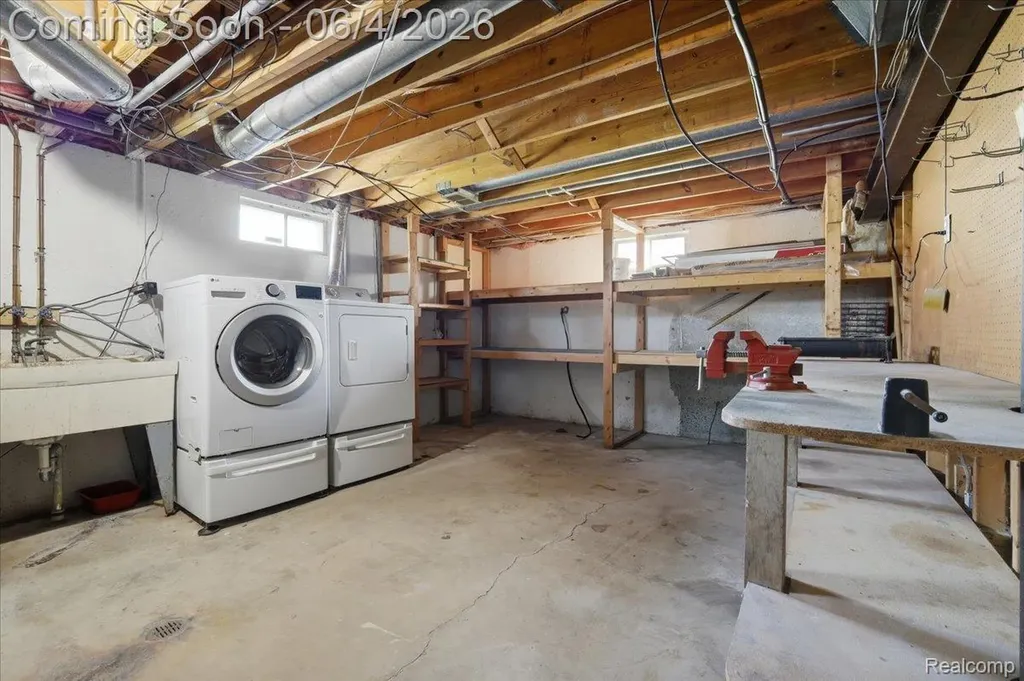 725 Deerpath Court Brandon Charter Township MI 48462