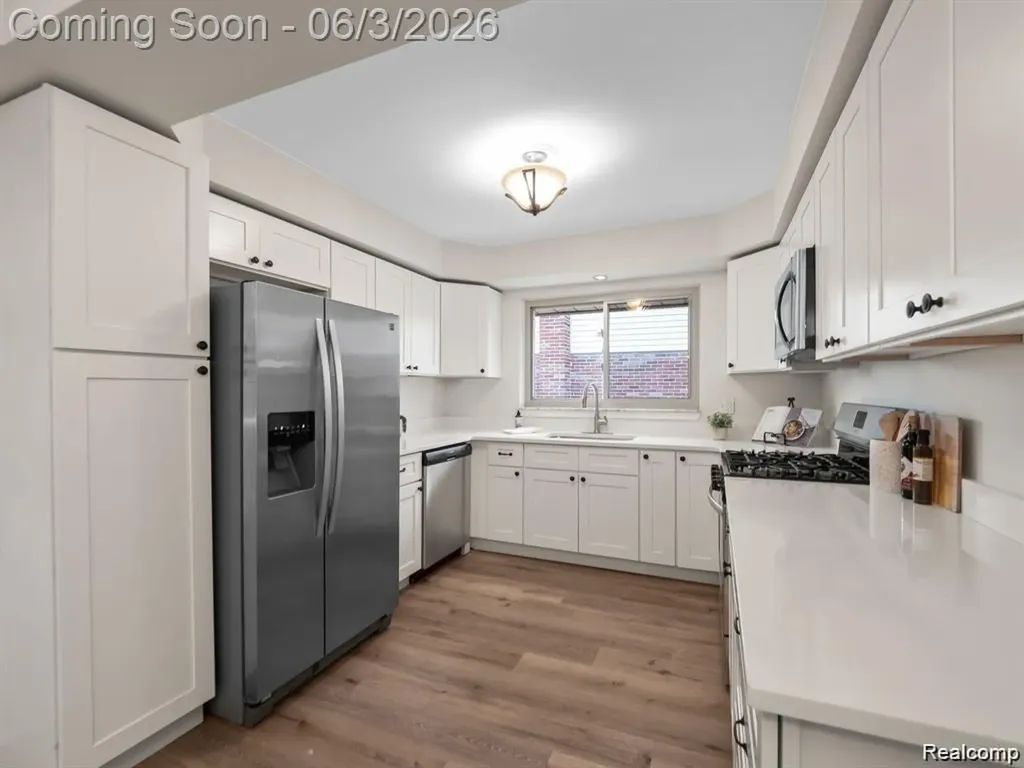 4288 Lin Drive Sterling Heights City MI 48310