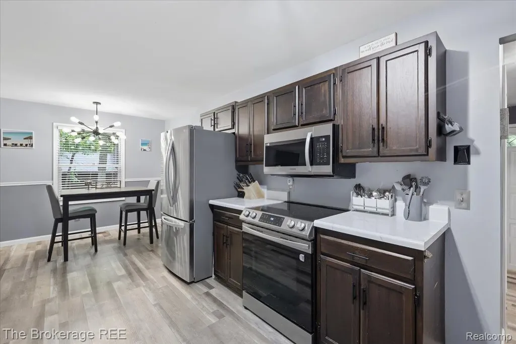 5639 Cross Village Road Grand Blanc Charter Township MI 48439