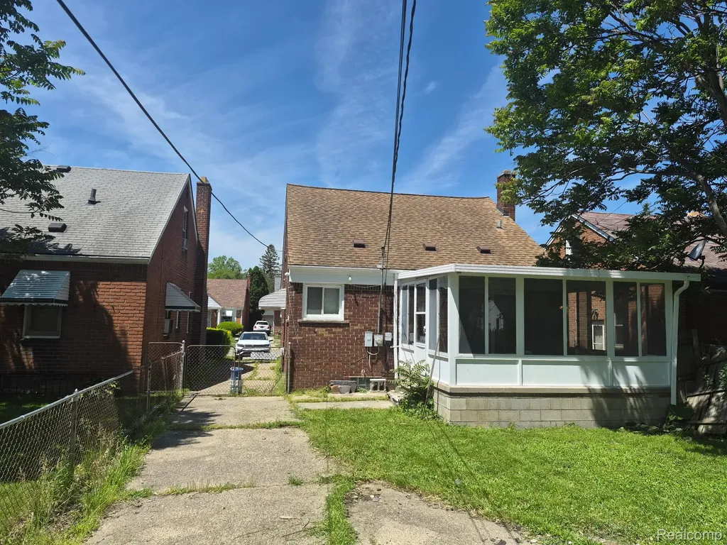 19928 Dean Street Detroit City MI 48234