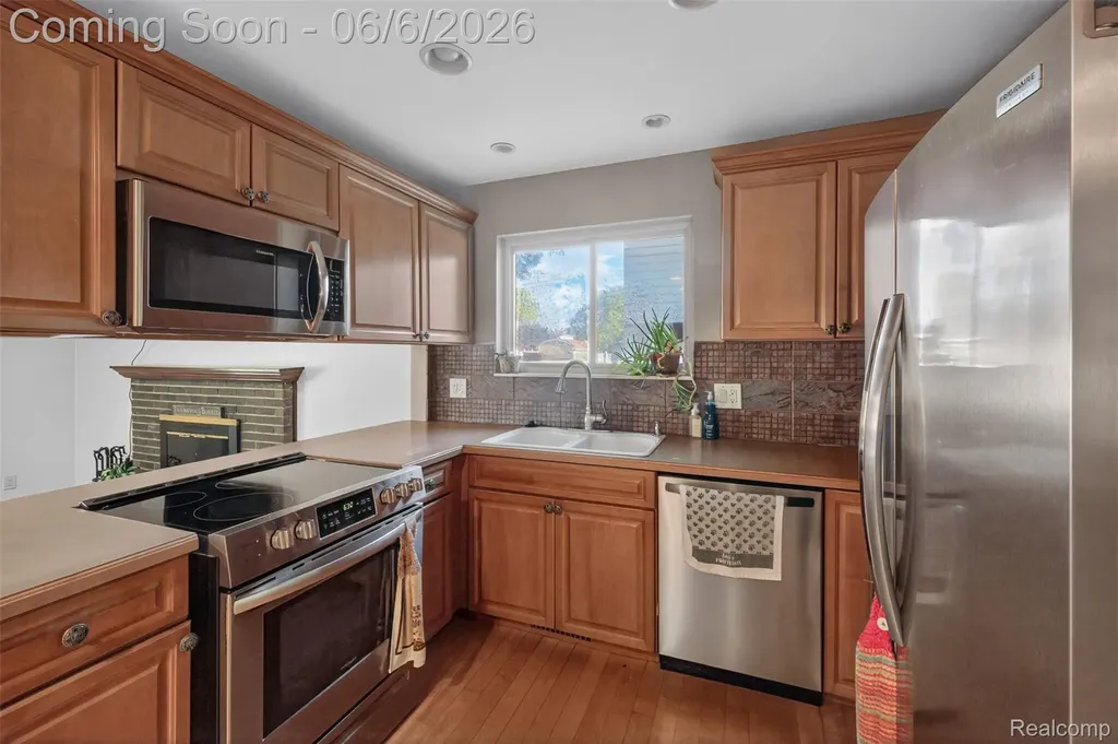 40142 Pallazo Street Clinton Charter Township MI 48038