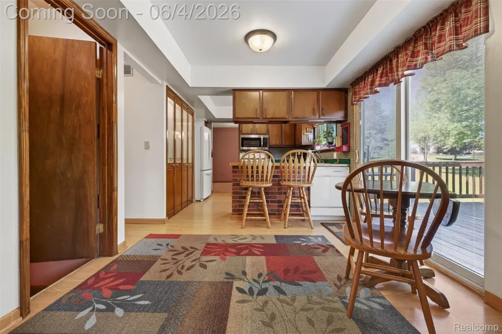 688 Bald Eagle Lake Road Brandon Charter Township MI 48462