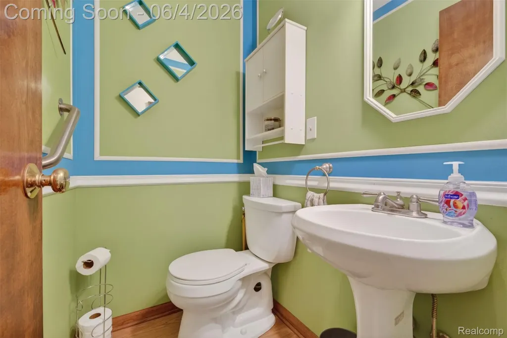 688 Bald Eagle Lake Road Brandon Charter Township MI 48462