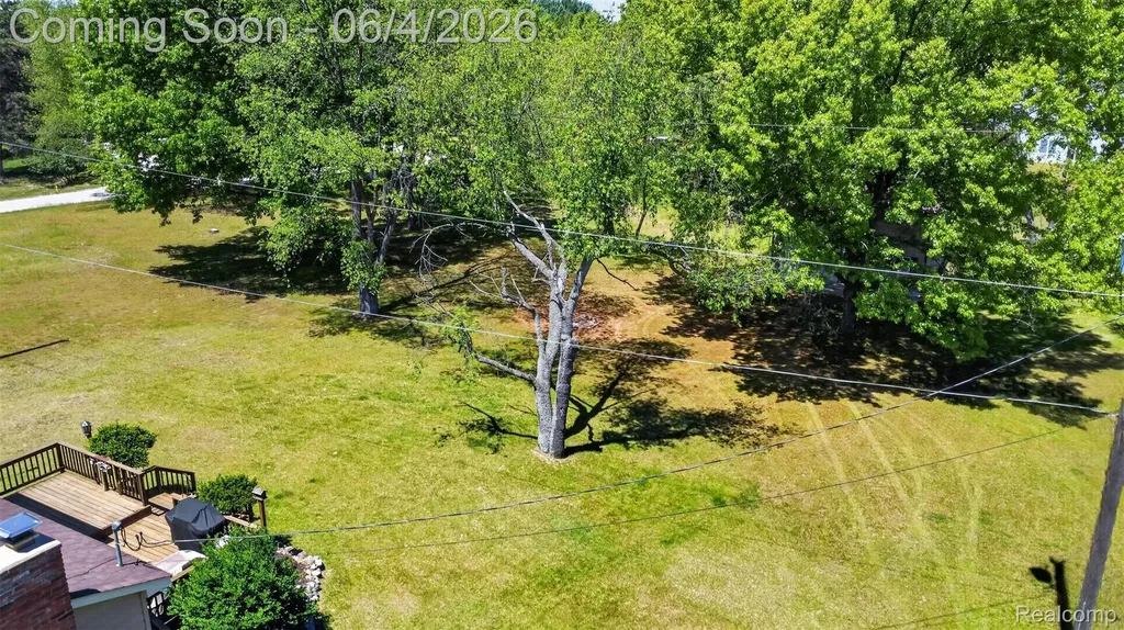 688 Bald Eagle Lake Road Brandon Charter Township MI 48462