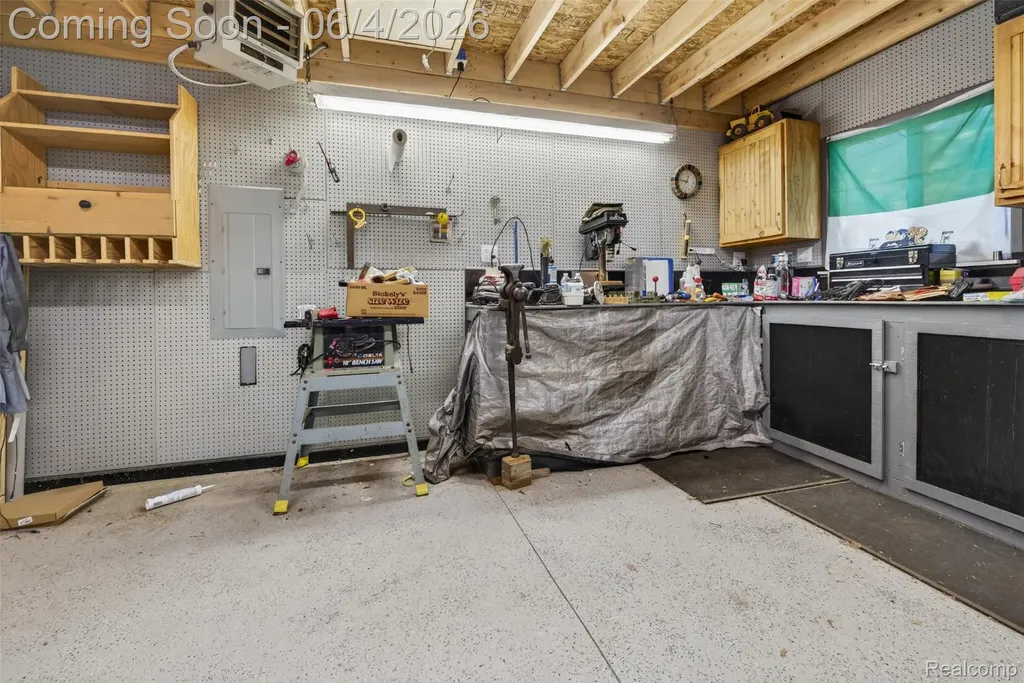 688 Bald Eagle Lake Road Brandon Charter Township MI 48462
