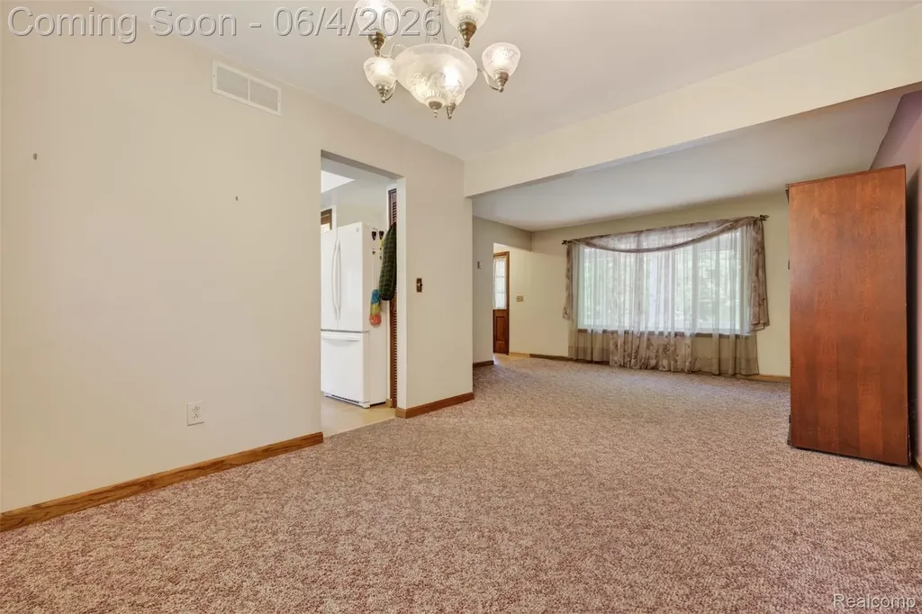 688 Bald Eagle Lake Road Brandon Charter Township MI 48462