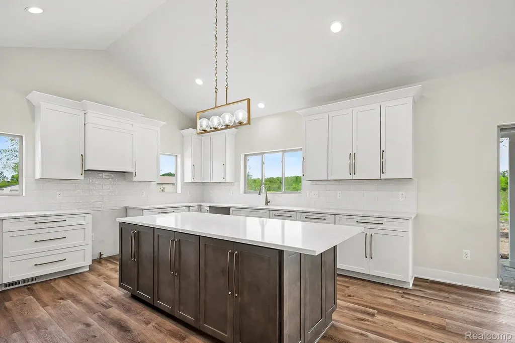 57560 Omo Road Ray Township MI 48096