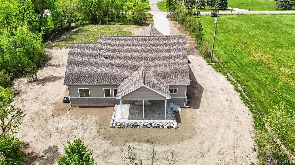 57560 Omo Road Ray Township MI 48096