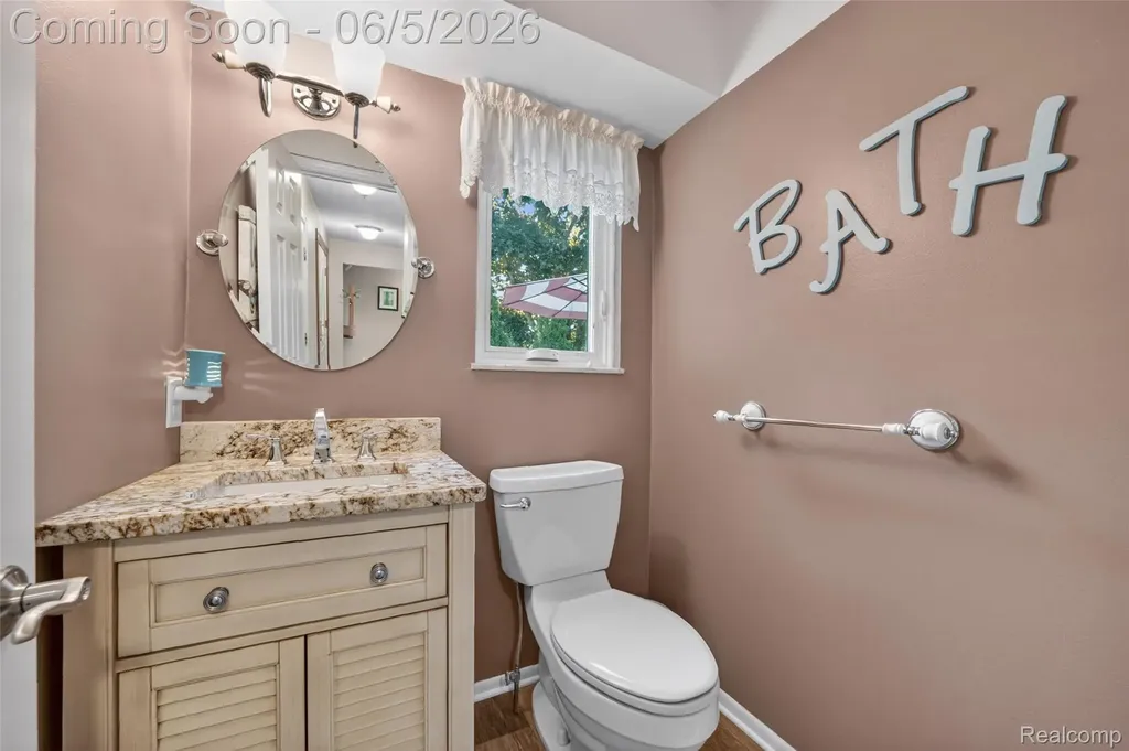 7841 Rampart Trail Waterford Charter Township MI 48327