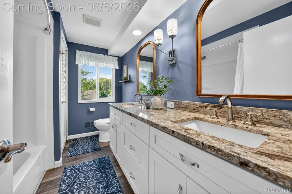 7841 Rampart Trail Waterford Charter Township MI 48327