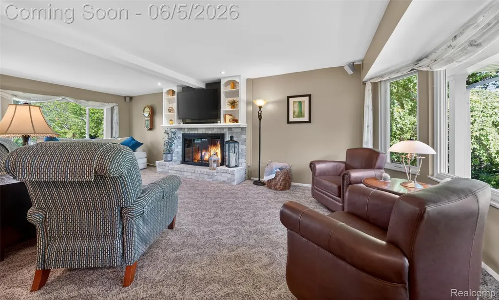 7841 Rampart Trail Waterford Charter Township MI 48327
