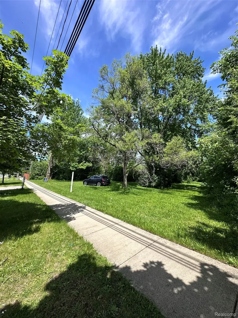 6750 N Canton Center Road Canton Charter Township MI 48187