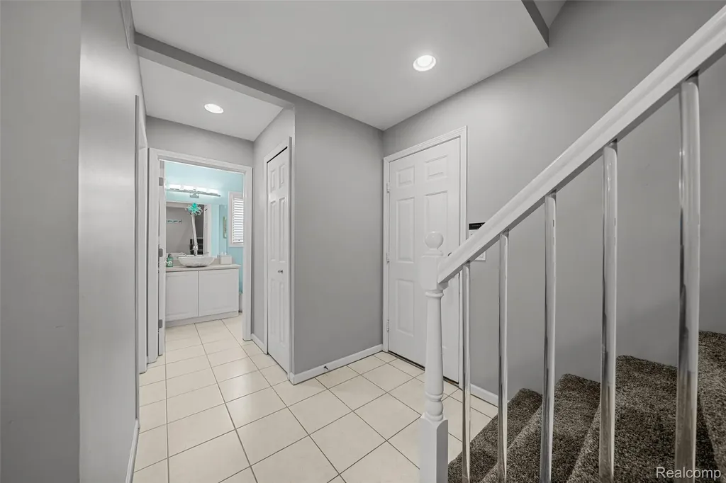 52455 Indian Summer Drive Chesterfield Township MI 48051