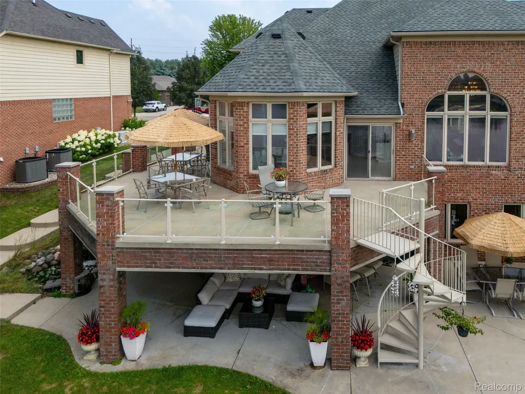 52455 Indian Summer Drive Chesterfield Township MI 48051