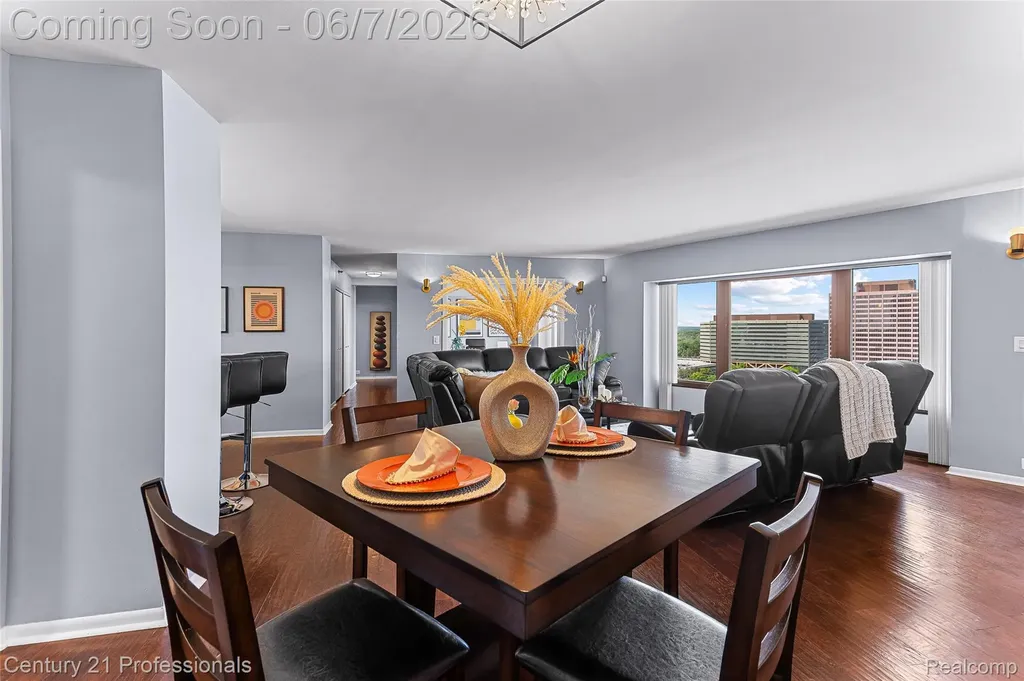 5000 Town Center #1605 Southfield City MI 48075