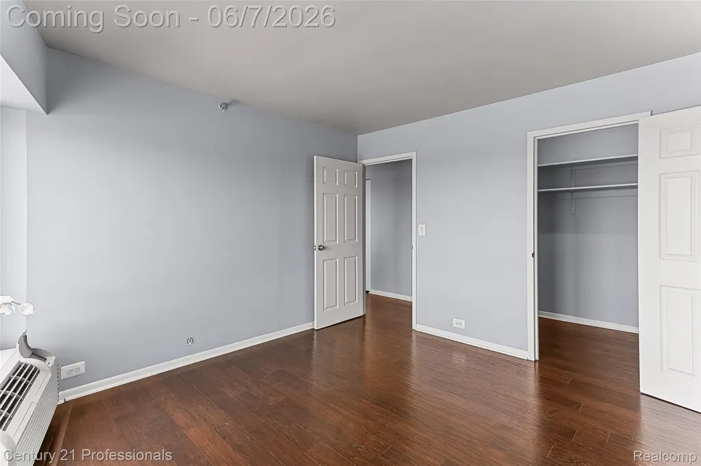 5000 Town Center #1605 Southfield City MI 48075