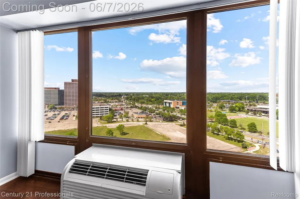 5000 Town Center #1605 Southfield City MI 48075