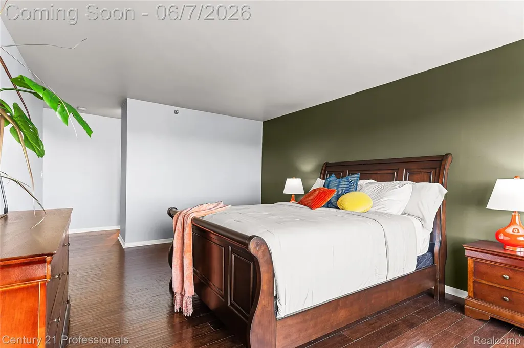5000 Town Center #1605 Southfield City MI 48075