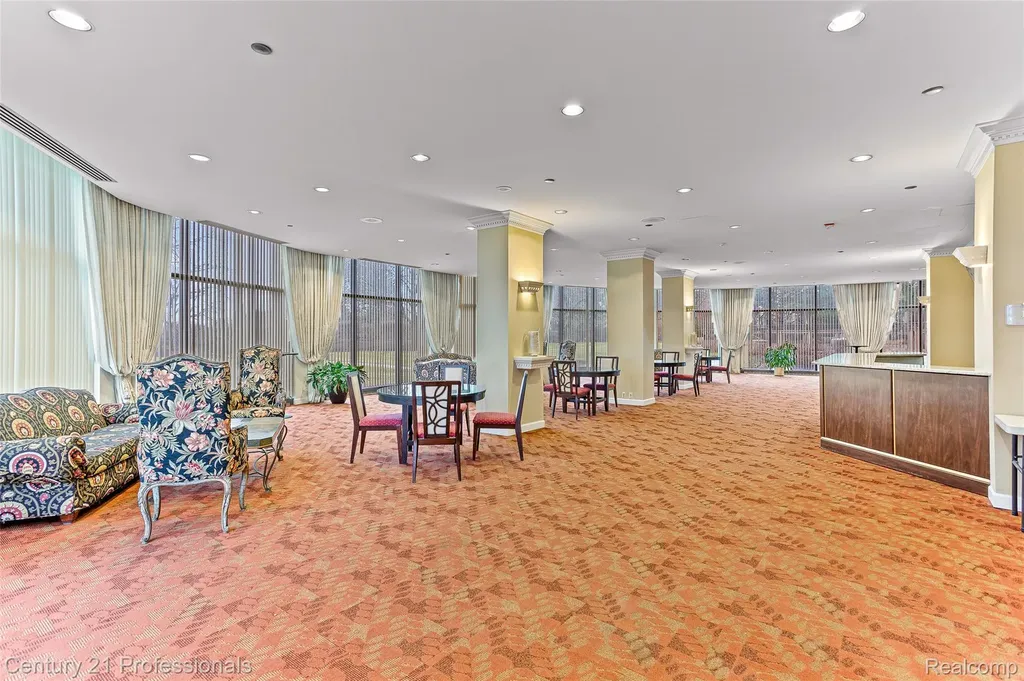 5000 Town Center #1605 Southfield City MI 48075
