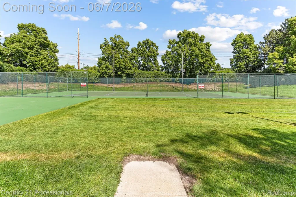 5000 Town Center #1605 Southfield City MI 48075
