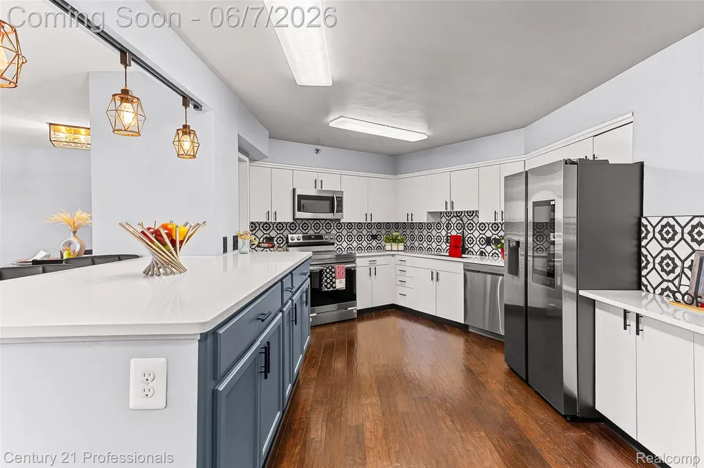 5000 Town Center #1605 Southfield City MI 48075