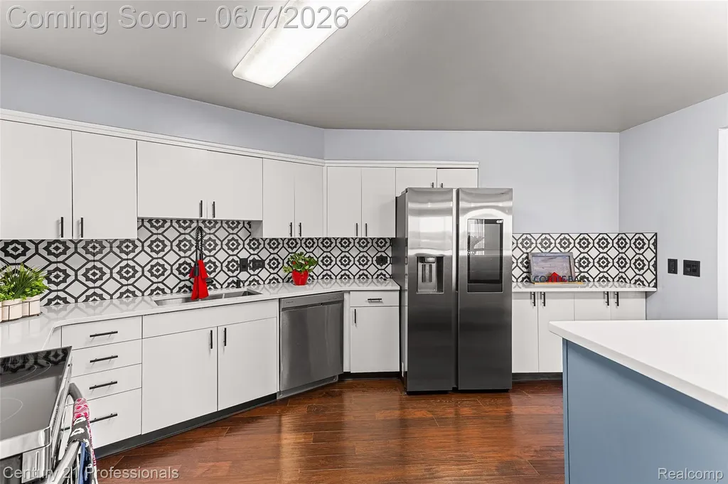 5000 Town Center #1605 Southfield City MI 48075