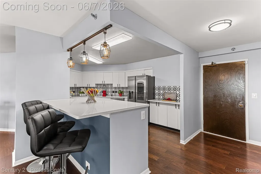 5000 Town Center #1605 Southfield City MI 48075