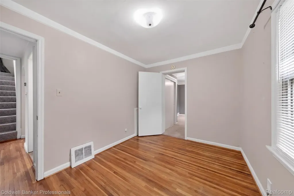 3211 Ferris Avenue Royal Oak City MI 48073