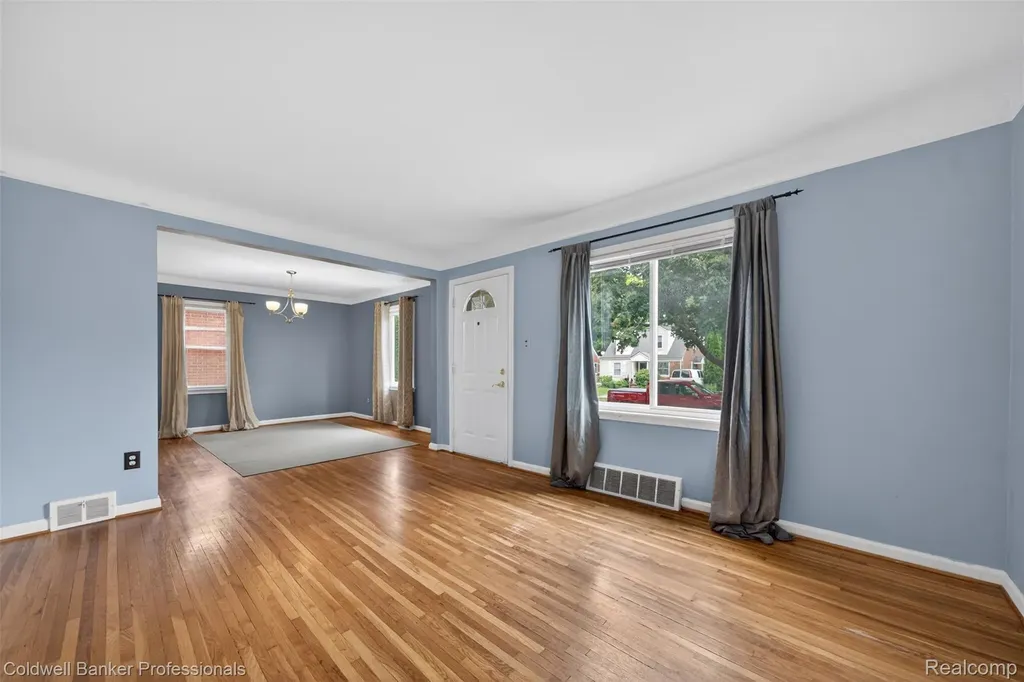 3211 Ferris Avenue Royal Oak City MI 48073