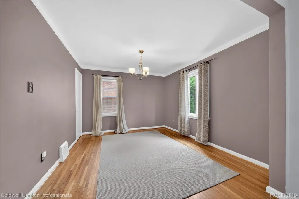 3211 Ferris Avenue Royal Oak City MI 48073