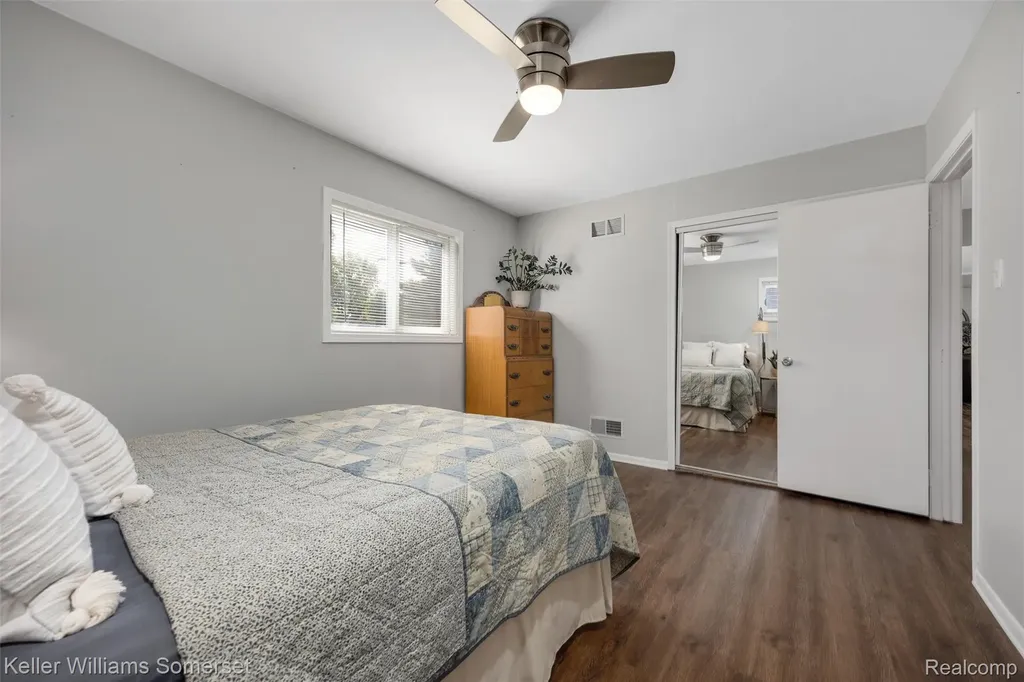 5550 Mary Sue Street Independence Charter Township MI 48346