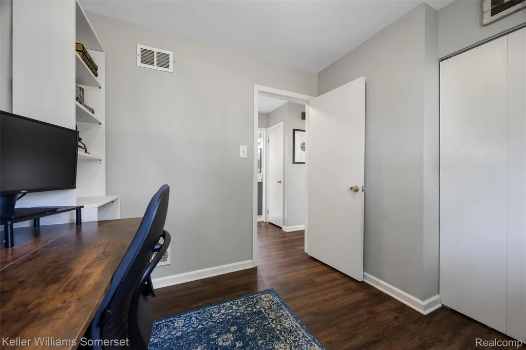 5550 Mary Sue Street Independence Charter Township MI 48346