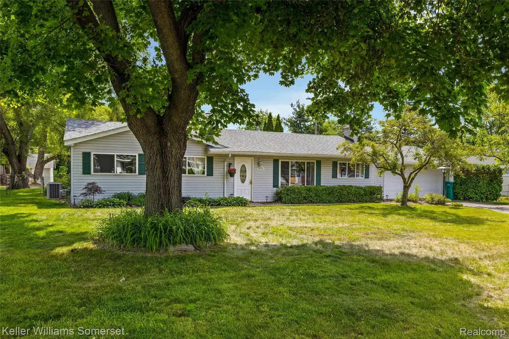 5550 Mary Sue Street Independence Charter Township MI 48346