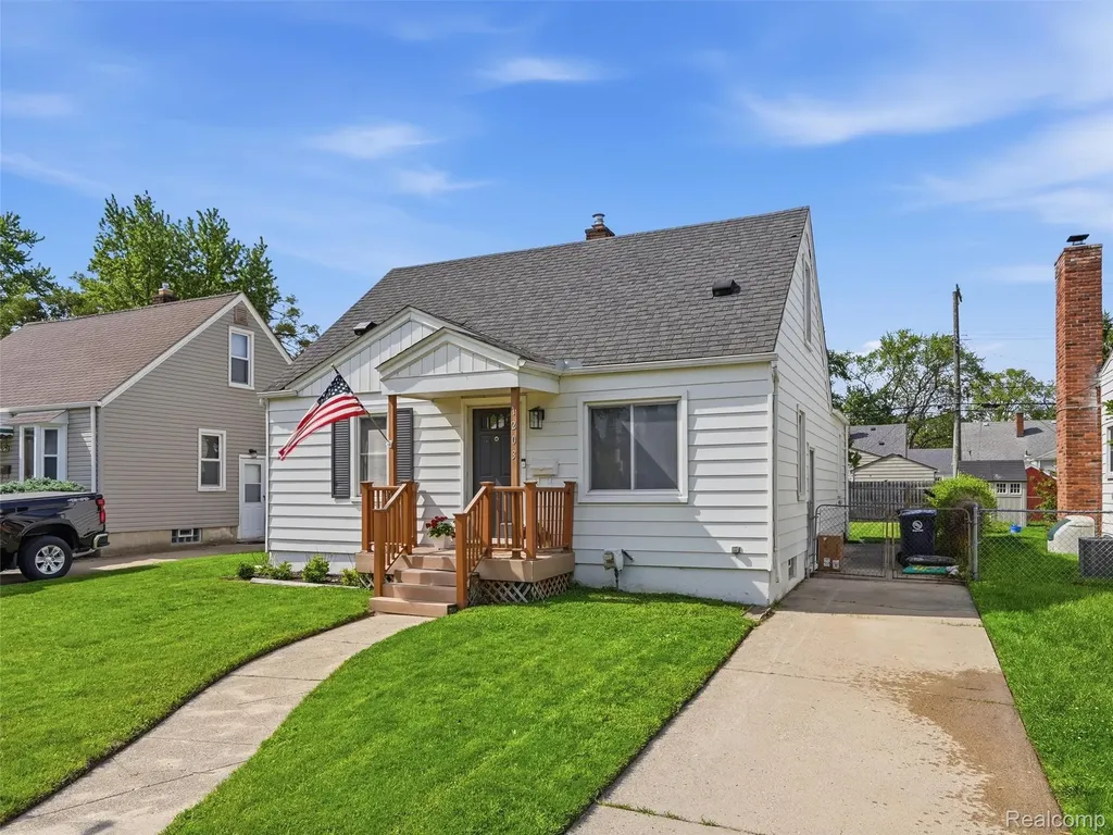 1203 Whitcomb Avenue Royal Oak City MI 48073