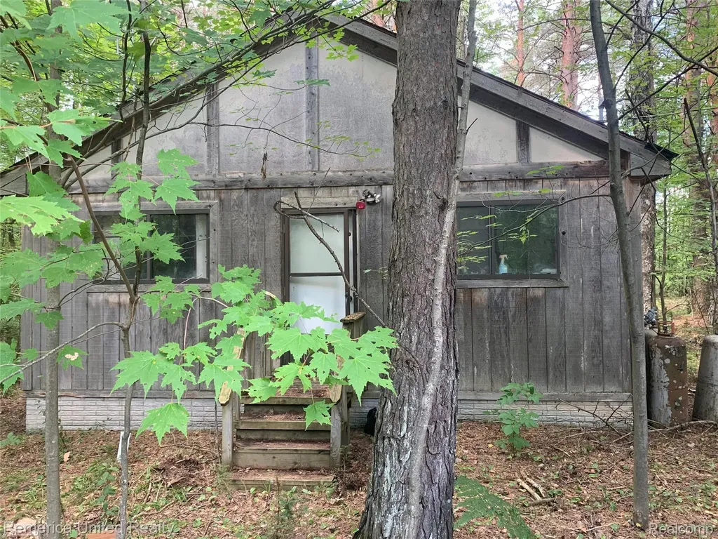 1571 E Quick Road Hawes Township MI 48742